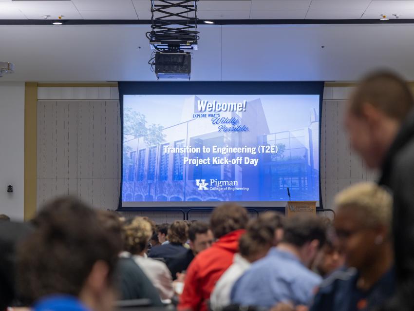 Photo of T2E Projector screen